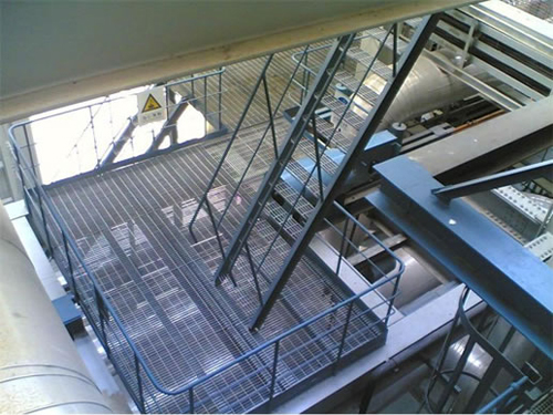 樓梯踏步鋼格板1 樓梯踏步鋼格板1