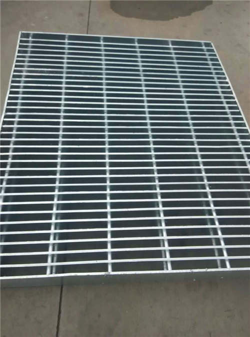 <a href='http://www.aozonu.cn/ganggeban/'>鋼格板</a> (99) 鋼格板 (99)