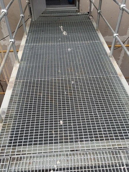 熱鍍鋅鋼格柵板廠