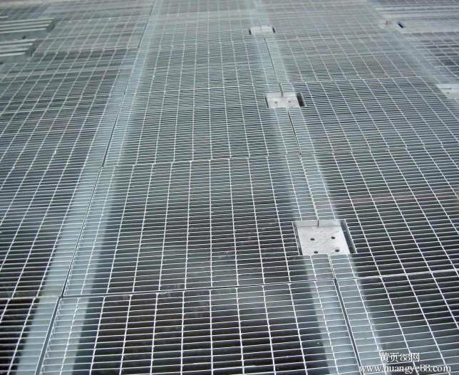 熱浸鋅<a href='http://www.aozonu.cn'>鋼格柵</a> 熱浸鋅鋼格柵